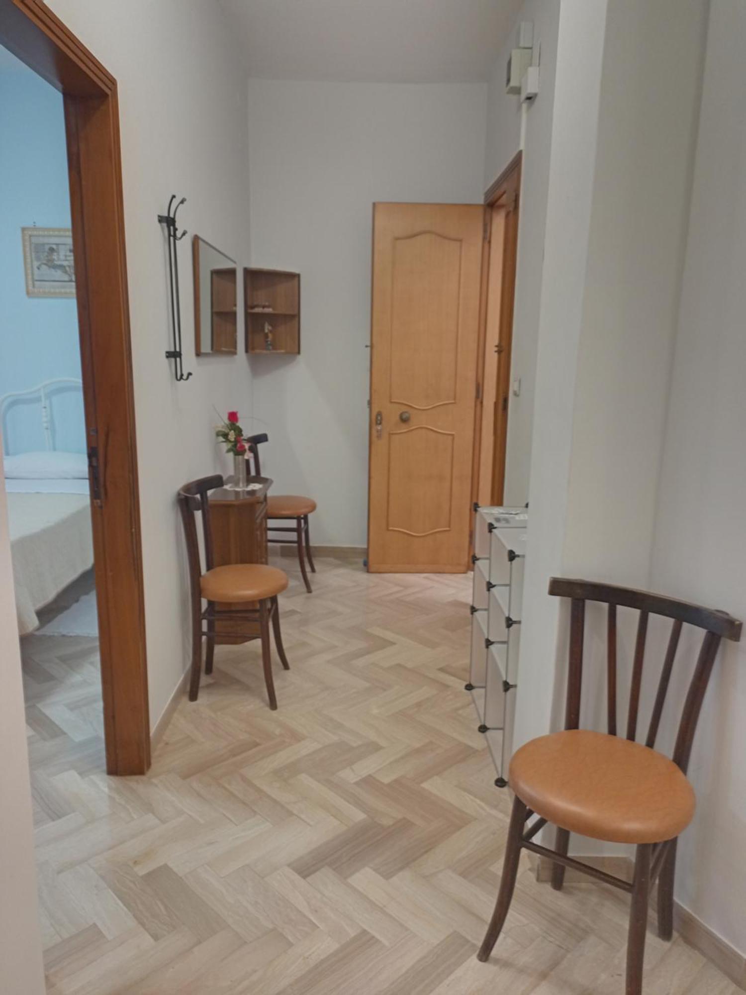 Divenere Carbonara - Locazione Turistica Apartament